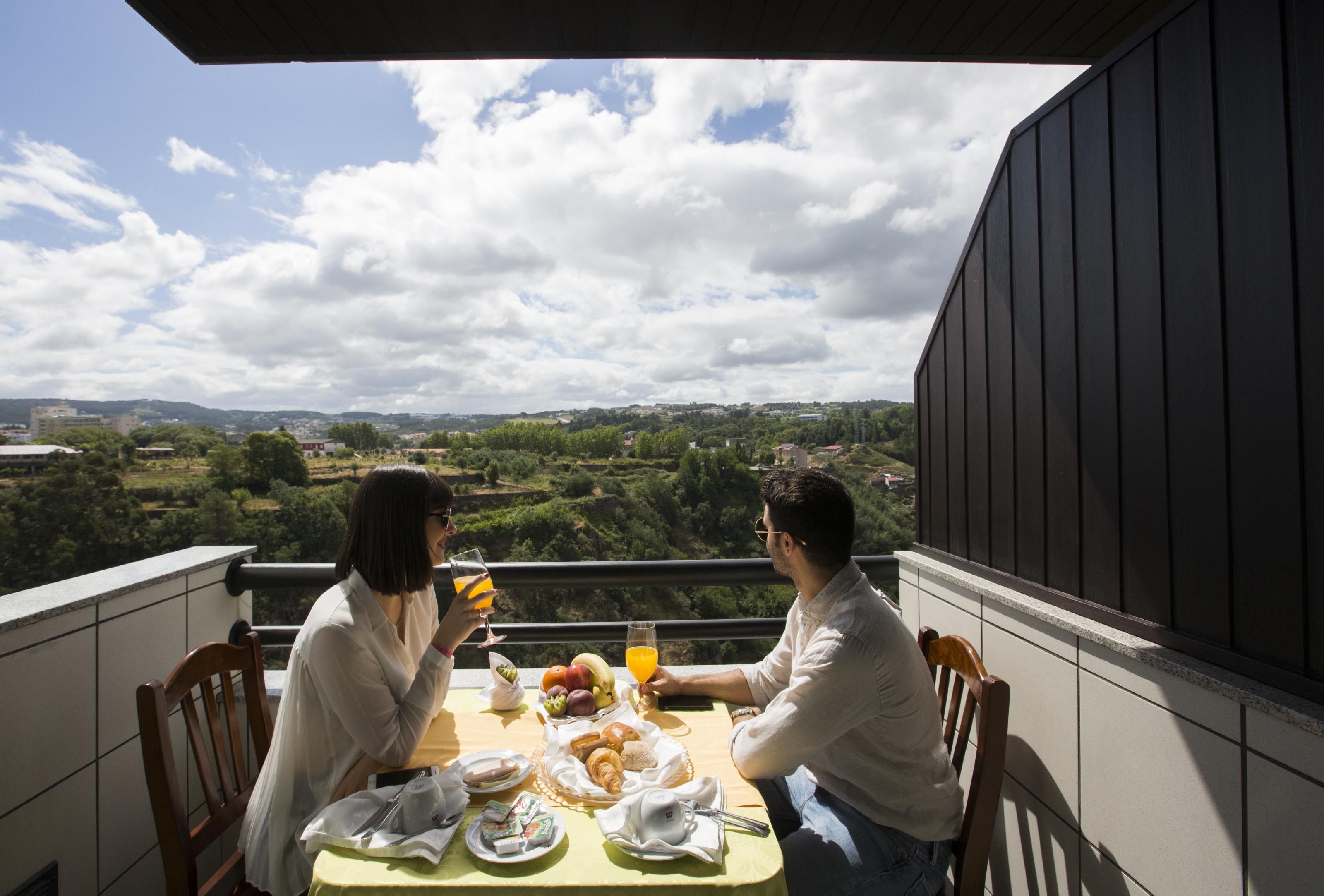 Hotel Miracorgo Vila Real Bagian luar foto